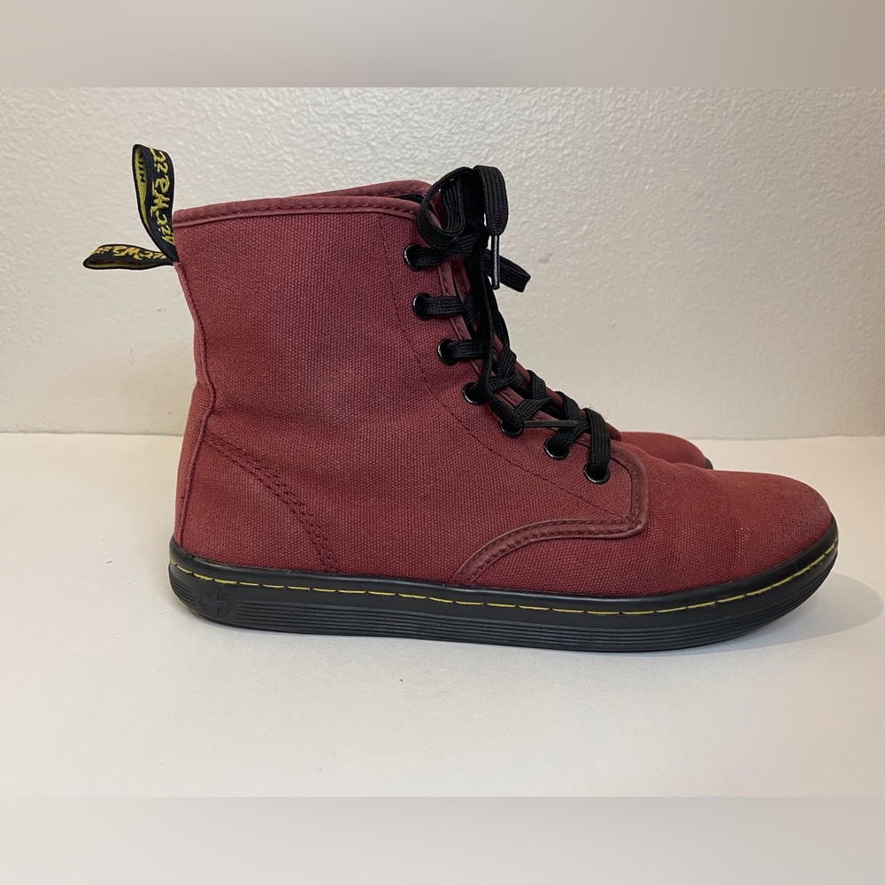 Dr. Martens Women’s Shoreditch Canvas Casual Boots Size‎ 7